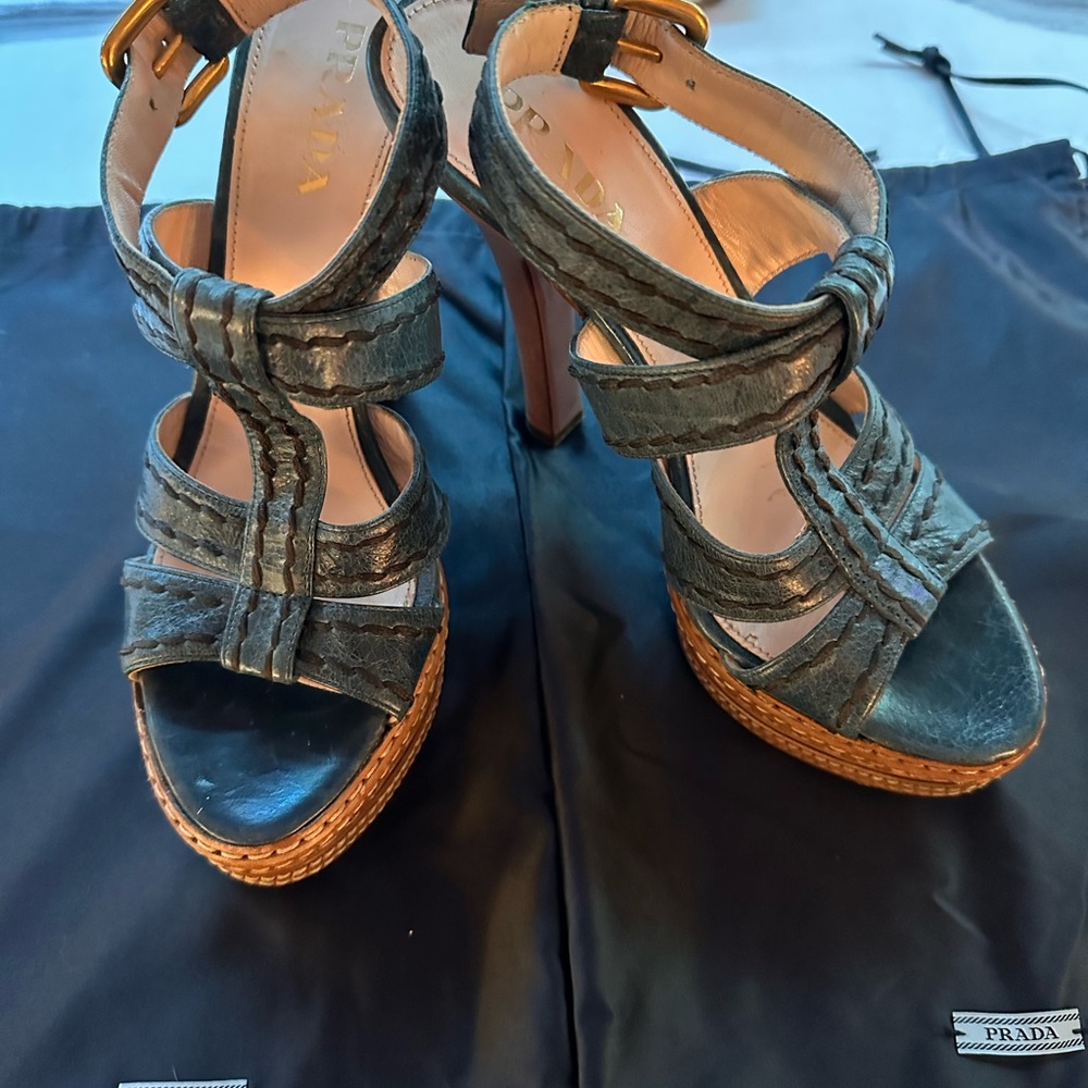 Authentic PRADA PLATFORM SHOES - Picture 3 of 6